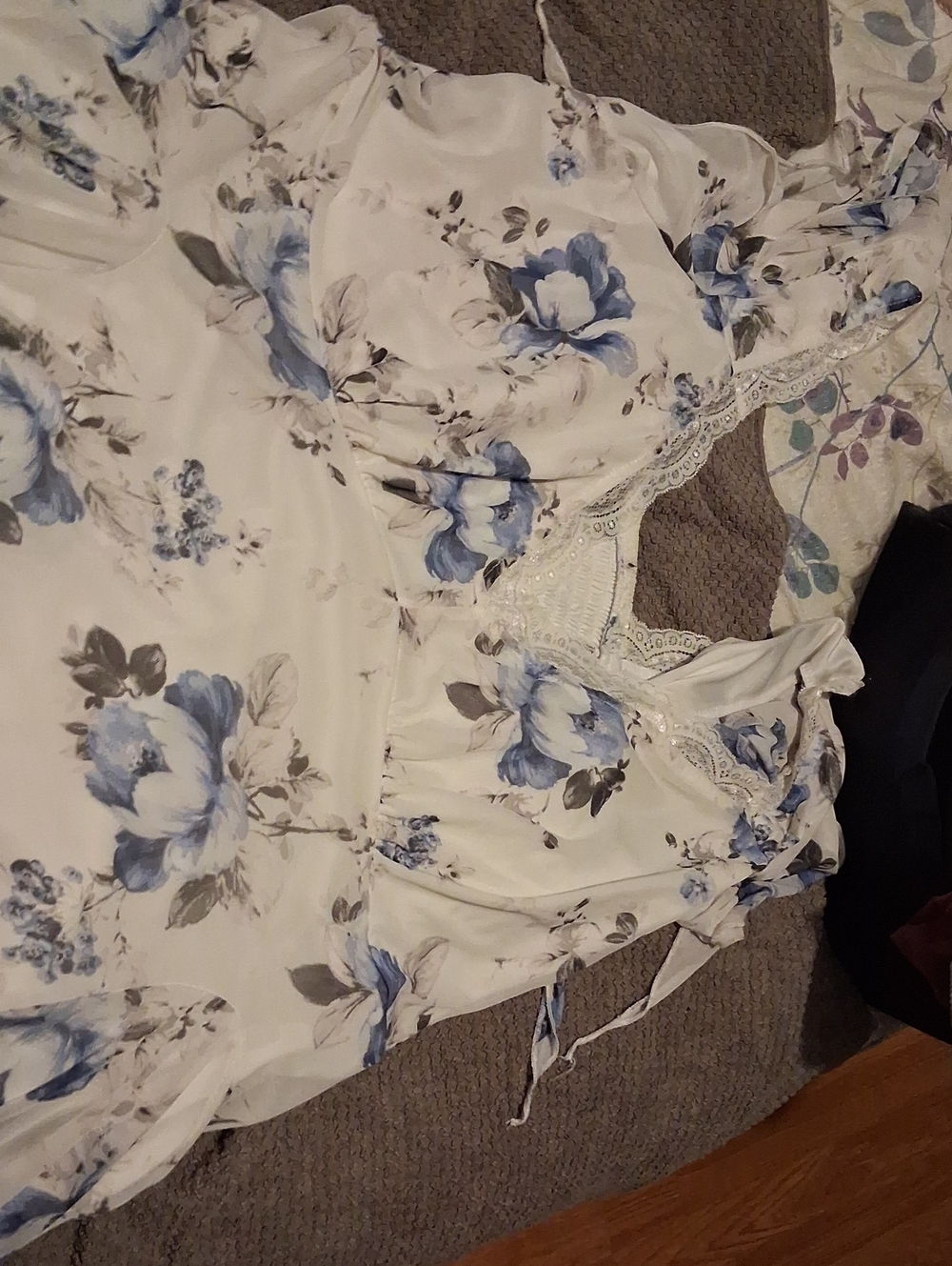 torrid White Camisole with Blue Floral Print and Lace Trim